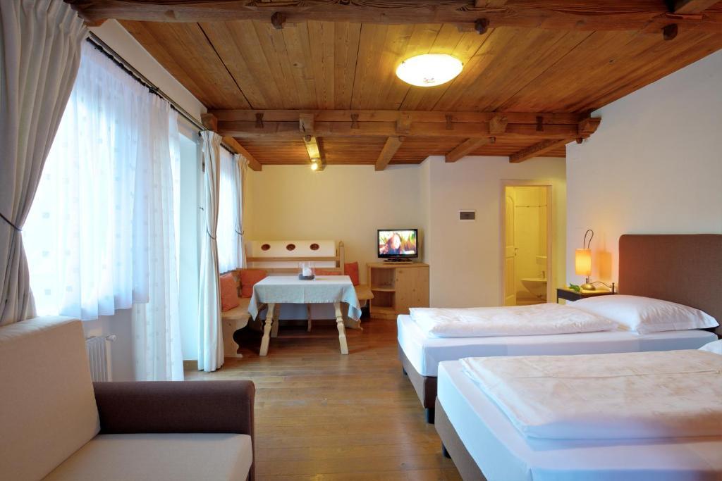Eggentaler Hotel Cardano Phòng bức ảnh